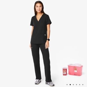 FIGS Black Kade Cargo Pant, XS